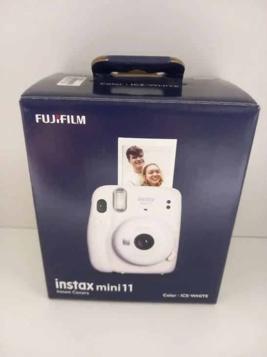 BOXED FUJIFILM INSTAX MINI 11 INSTANT CAMERA