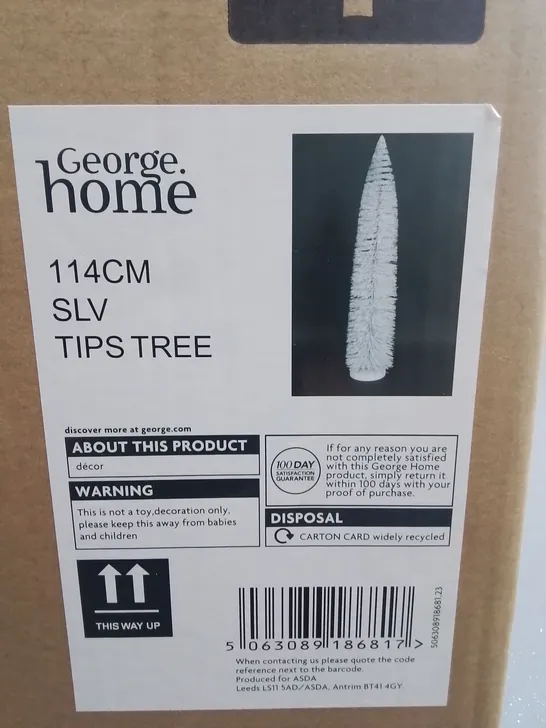 PALLET CONTAINING 12 BRAND NEW BOXED 114CM SILVER TIPS TREES