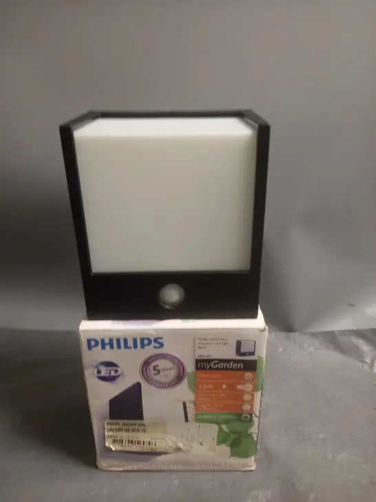 PHILIPS MY GARDEN OUTDOOR WALL LED LIGHT 