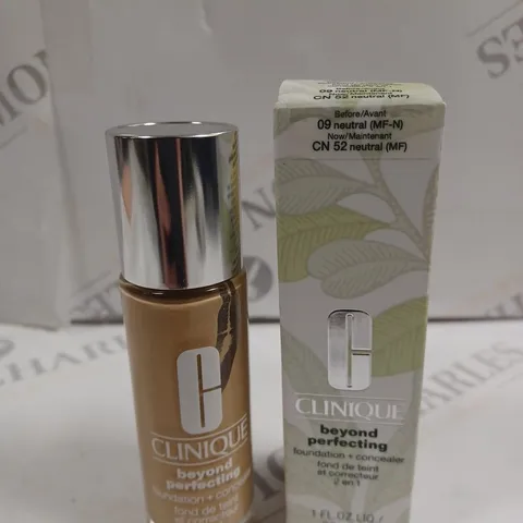 BOXED CLINIQUE BEYOND PERFECTING FOUNDATION + CONCEALER - CN 52