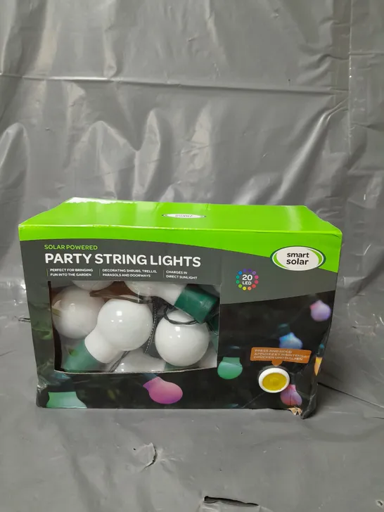 SMART SOLAR PART STRING LIGHTS RRP £29.99