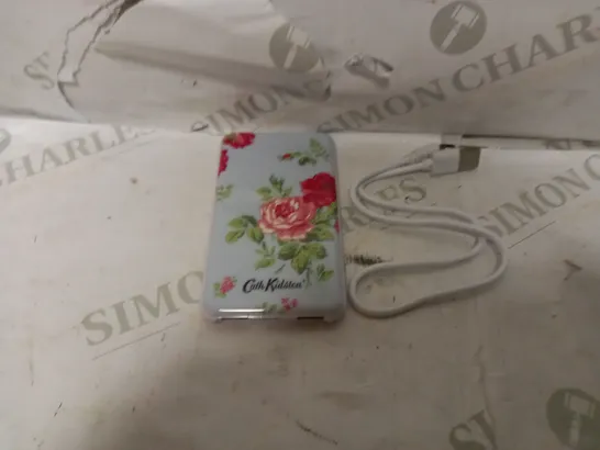 CATH KIDSTON UNIVERSAL 5000MAH POWER BANK CHARGER - ANTIQUE ROSE