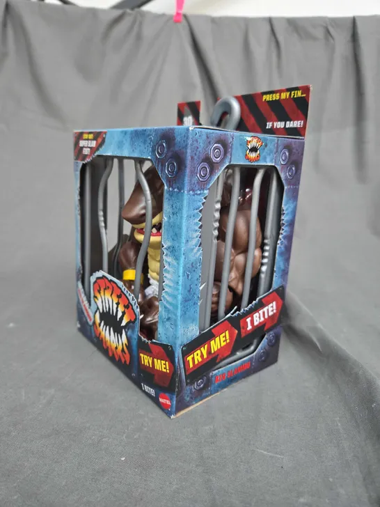 STREET SHARKS ACTION FIGURE