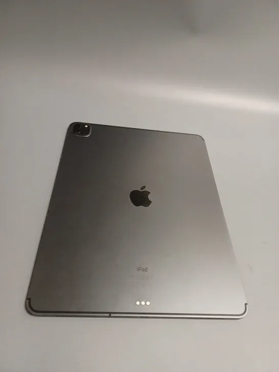 IPAD PRO 12.9" 5TH GEN