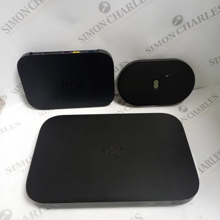 WIFI BOXES, ROUTERS & CABLES ETC 4376841Simon Charles Auctioneers