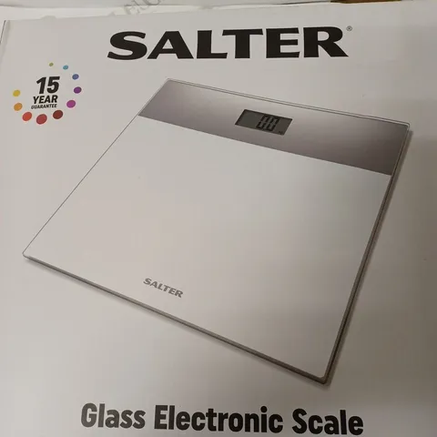 SALTER GLASS ELECTRONIC SCALE