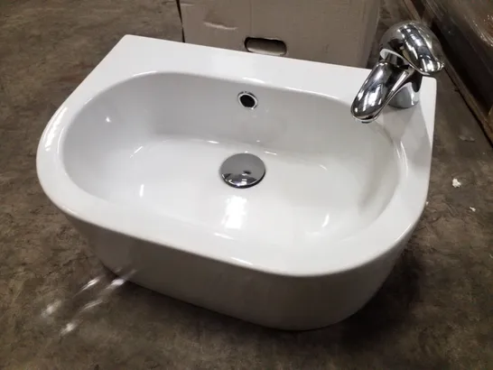 BRAND NEW CERAMIC BASIN WITH FAUCET - 460×320MM