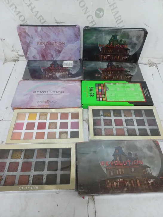 10 ASSORTED MAKEUP PALETTES TO INCLUDE REVOLUTION HAUNTED HOUSE, REVOLUTION EYESHADOW PALETTES, CLARINS EYE-MAKEUP PALETTE, ETC