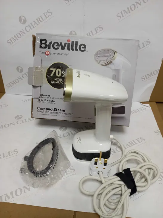 BREVILLE COMPACTSTEAM FOLDABLE GARMENT STEAMER