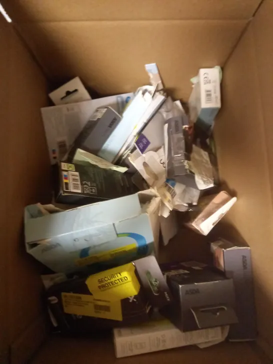 BOX OF APPROXIMATELY 20 ASSORTED ELECTRICAL PRODUCTS TO INCLUDE JUICE CHARGER, WIRELESS EARPHONES, KIDS HEADPHONES ETC