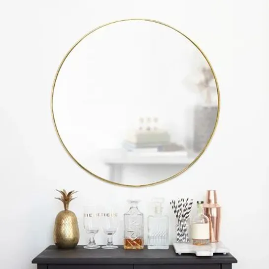 BOXED UMBRA HUBBA WALL MIRROR (1 BOX)