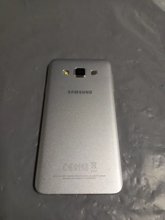 SAMUNG GALAXY A3 