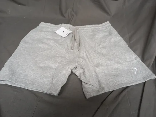 GYMSHARK CREST 7" SHORTS SIZE L