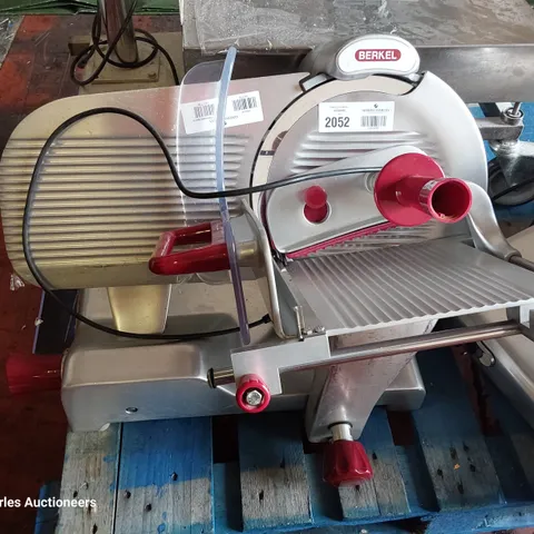 BERKEL COLD MEAT SLICER