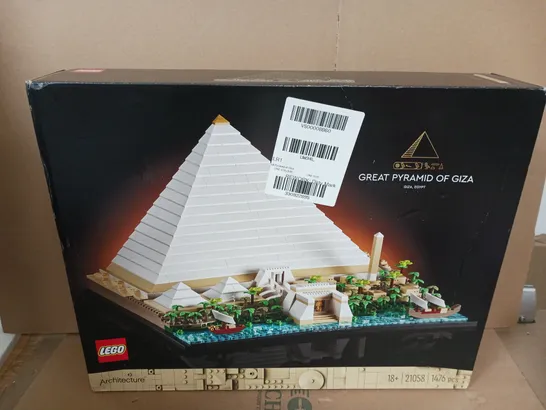 LEGO ARCHITECTURE GREAT PYRAMID OF GIZA (SET 21058) RRP £125