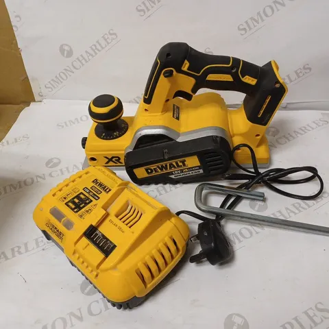 DEWALT DEWPDCP580N 18 V XR LI-ION BRUSHLESS CORDLESS PLANER 