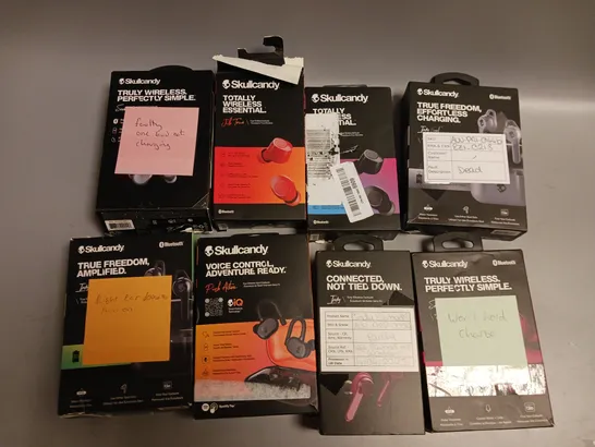 LOT OF APPROX 30 FAULTY SKULLCANDY WIRELESS HEADPHONES IN ASSORTED COLOURS AND DESIGNS