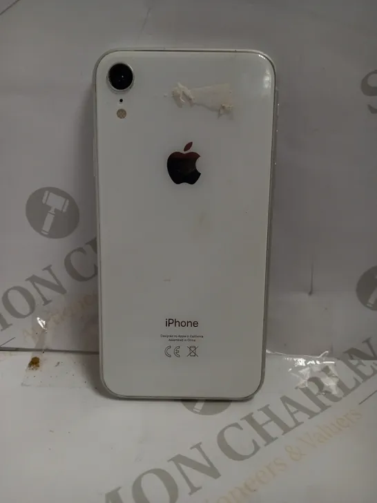 APPLE IPHONE XR - WHITE