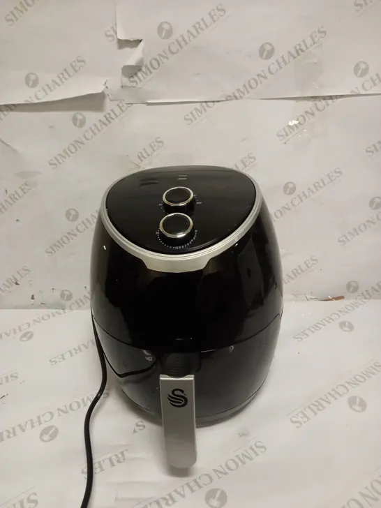 SWAN 4 LITRE AIR FRYER, RAPID AIR TECHNOLOGY