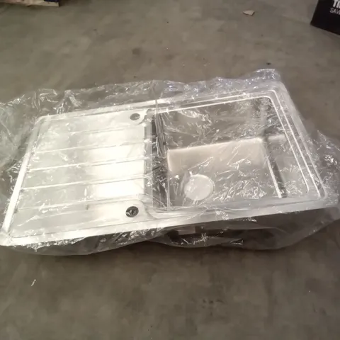 BAGGED APOLLONIA SINK & DRAIN BOARD