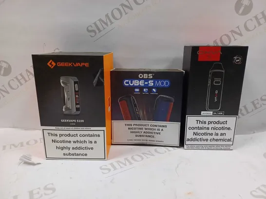 LOT OF APPROXIMATELY 25 ASSORTED E-CIGARETTES AND LIQUIDS TO INCLUDE OXVA X POD KIT, OBS CUBE-S MOD, GEEKVAPE S100, ETC