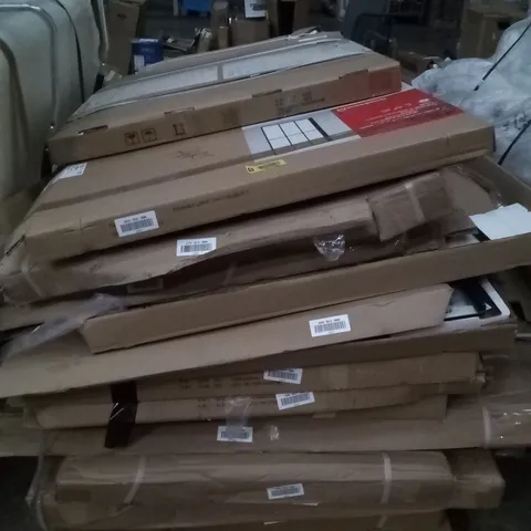 PALLET OF GOODHOME SHOWER PANELS AND SIDES 