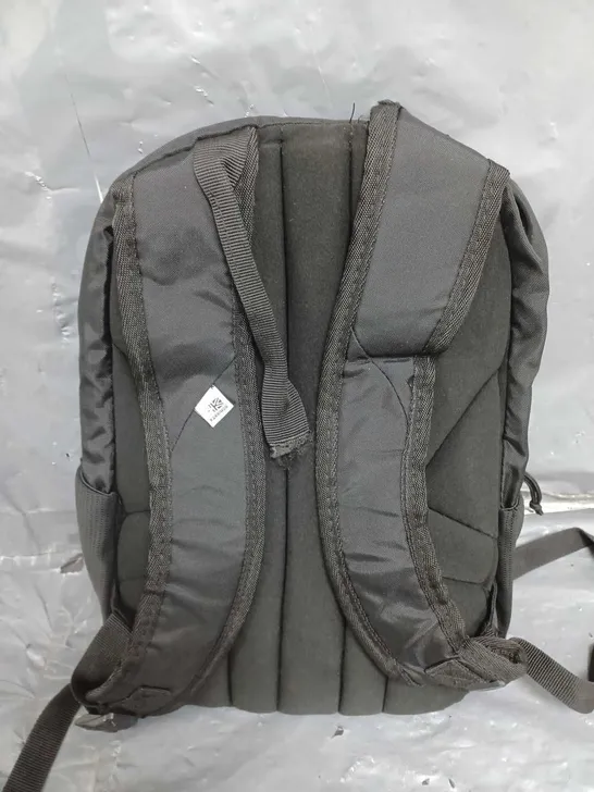 KARRIMOR SIERRA RUCKSACK IN BLACK