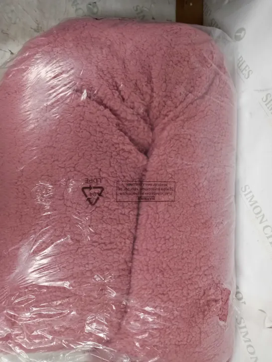 PINK SUPPORT PILLOW