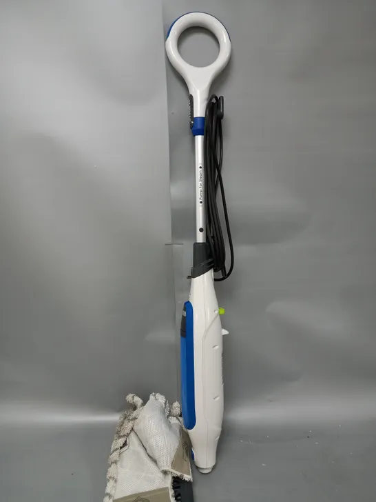 BOXED SHARK KLIK AND FLIP STEAM MOP