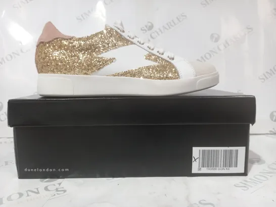 BOXED PAIR OF DUNE LONDON ENERGISED LIGHTNING BOLT TRAINERS IN GOLD/WHITE/PINK SIZE 6