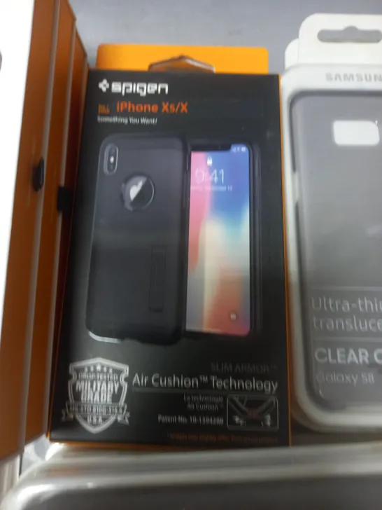 LOT OF APPROXIMATELY 28 ASSORTED MOBILE PHONE CASES TO INCLUDE SPIGEN FOR IPHONE 11 PRO MAX AND SAMSUNG GALAXY S9 CASES