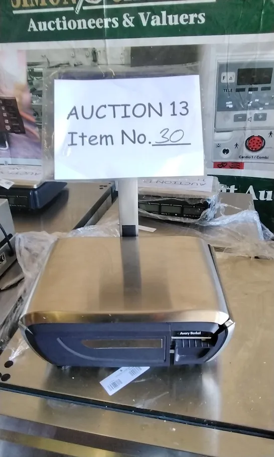 AVERY BERKEL XTS400 COMMERCIAL DISPLAY SCALES