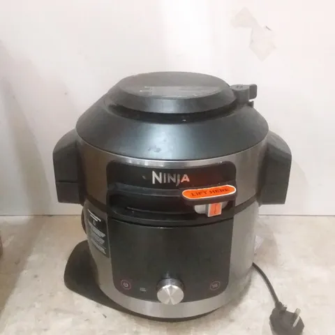 BOXED NINJA AIR FRYER 