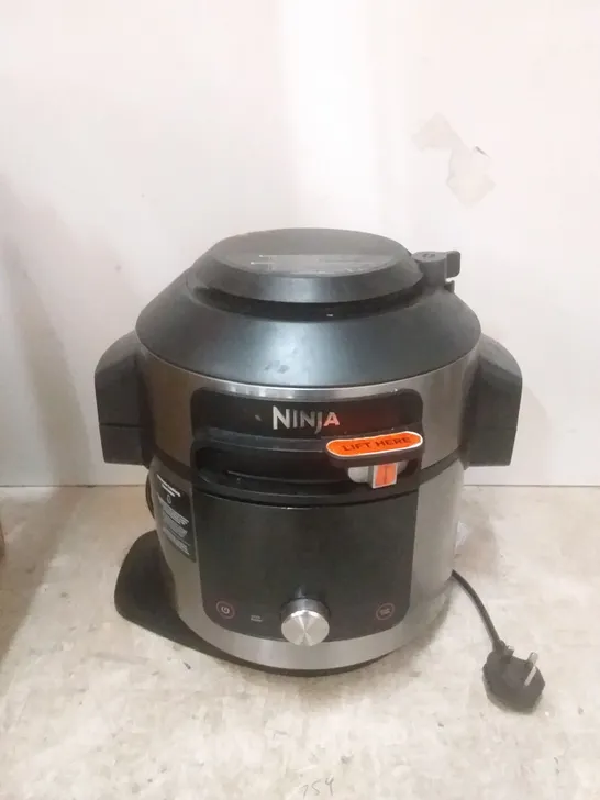 BOXED NINJA AIR FRYER 