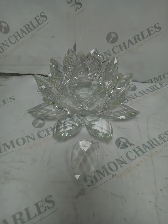 BOXED JULIAN MCDONALD LOTUS CANDLE HOLDER - CLEAR