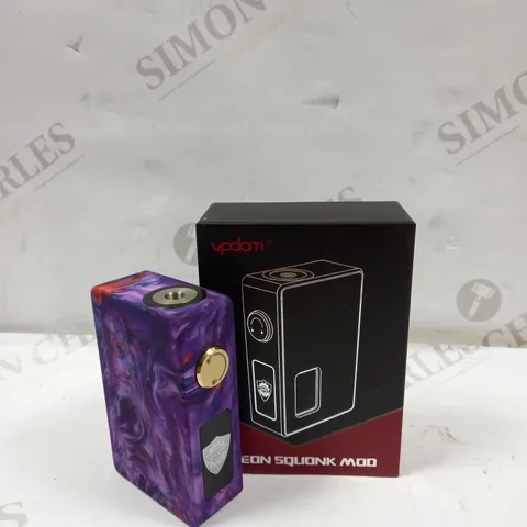 LEON SQUONK MOD BY VPDAM  WITH A REPLACEMENT SQUONK BOTTLE AND 18650 BATTERY SLEEVE ADAPTOR AND 1 USER MANUAL 