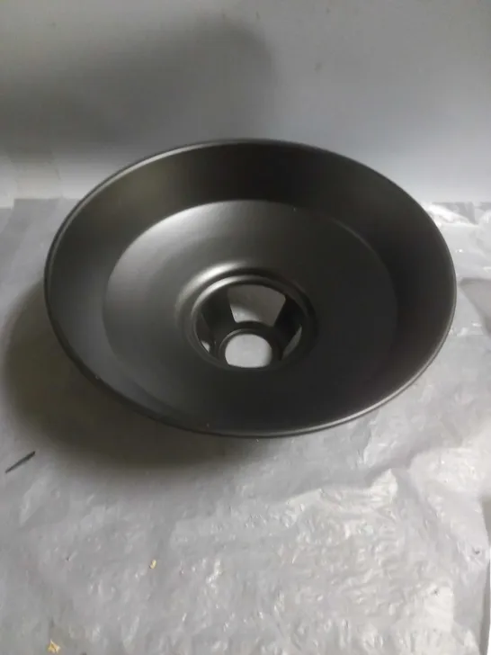 UNBRANDED CEILING LIGHT BLACK WITH FITTINGS