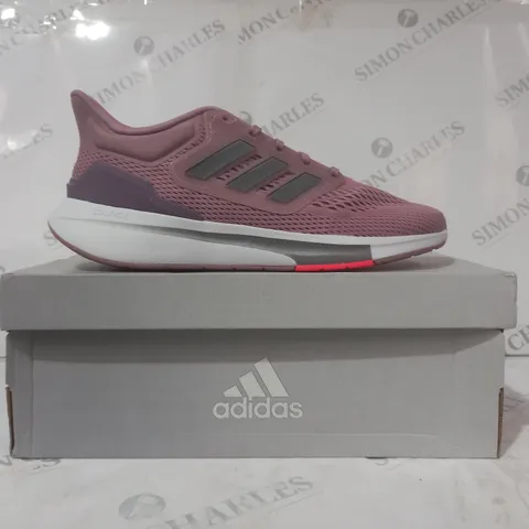 BOXED PAIR OF ADIDAS EQ21 RUN TRAINERS IN BERRY COLOUR UK SIZE 8