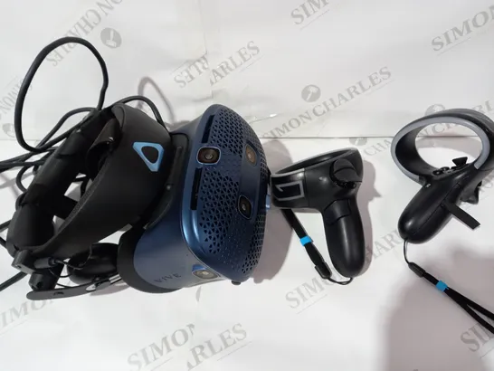 HTC VIVE COSMOS VR GAMING HEADSET