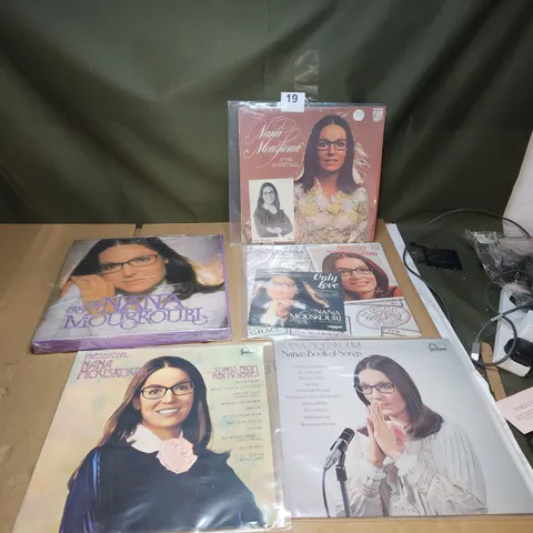 A COLLECTION OF 6 X NANA MOUSKOURI VINLY LPS, BOXSET ETC INCLUDING A SIGNED PHOTO.