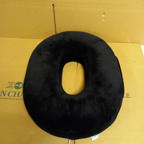 ORTHOPEDIC RING MEMORY FOAM CUSHION