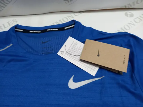 NIKE RUNNING BLUE T-SHIRT - S