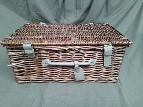 WHITTARD WICKER STORAGE BOX