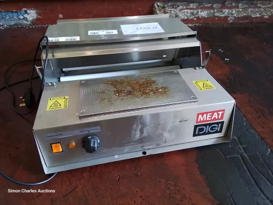 DIGI EUROPE COUNTERTOP TRAY WRAPPING MACHINE - STAINLESS STEEL - MODEL MW450 - 240V