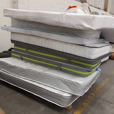 PALLET OF APPROXIMATELY 7X MATTRESS OF VARIOUS SIZES AND BRANDS 