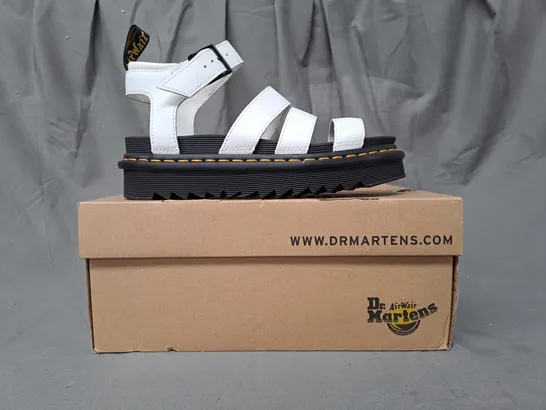 BOXED PAIR OF DR MARTENS BLAIRE OPEN TOE SANDALS IN WHITE UK SIZE 5