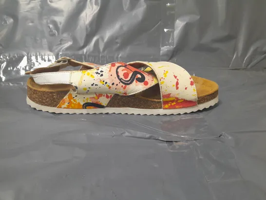 ADESSO EMMIE CROSS STRAP SANDALS YELLOW MULTI SIZE 6