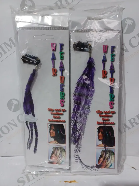 BOX OF APPROXIMATELY 200 UNBRANDED HAIR FEATHERS IN PURPLE