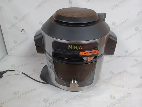 NINJA FOODI SMARTLID 7.5L MULTI COOKER & AIR FRYER