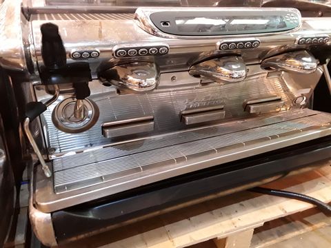 FAEMA EMBLEMA A3 GROUP COMMERCIAL ESPRESSO COFFEE MACHINE